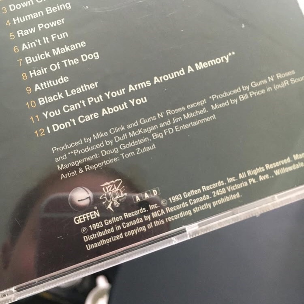1993 Guns N Roses CD - Picture 3 of 3